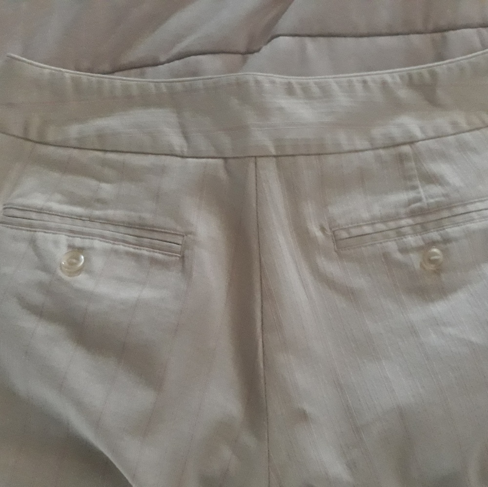 Capris - Picture 2 of 3